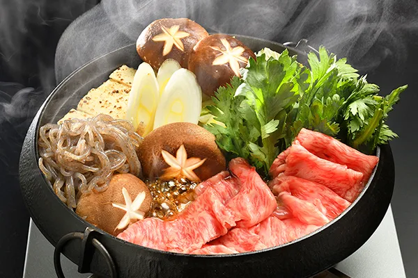 仙台牛サーロインすき焼きコース全8品11,000円(税込)